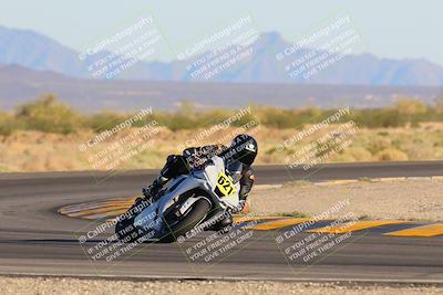 media/Oct-29-2022-CVMA (Sat) [[14c0aa3b66]]/Race 11 Amateur Supersport Open/